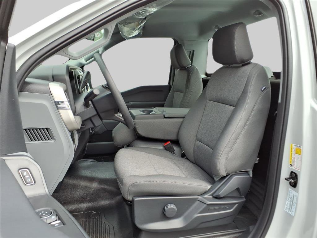 New 2026 Ford F250 XL image 5