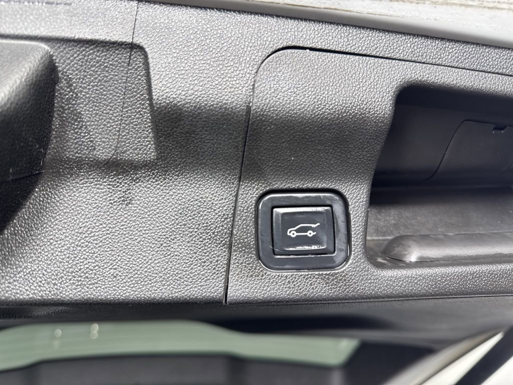 Used 2022 GMC Acadia AT4 w/ GMC Pro Grade Package image 37