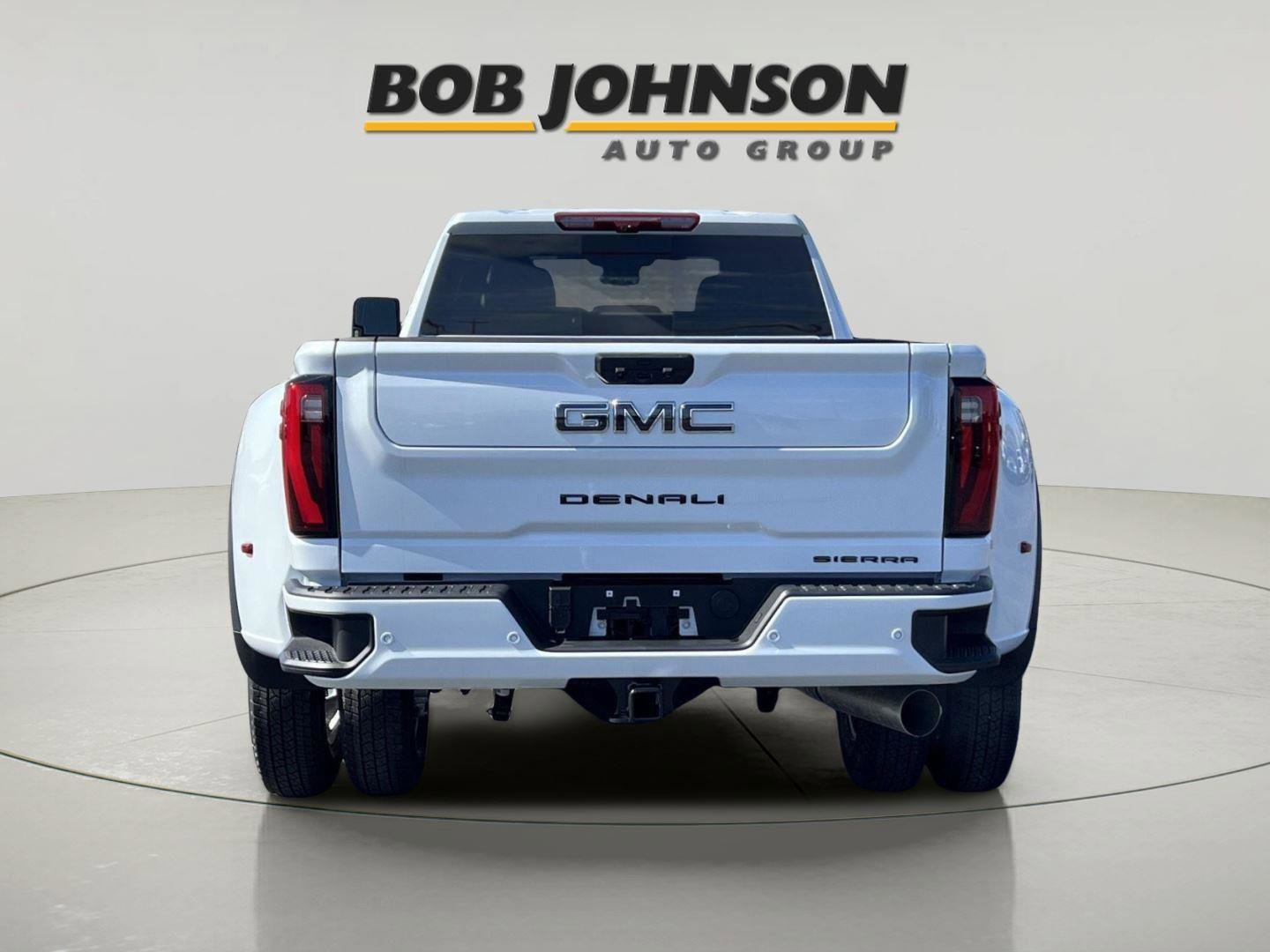 New 2026 GMC Sierra 3500 Denali Ultimate w/ LPO, Black Badging Package image 4