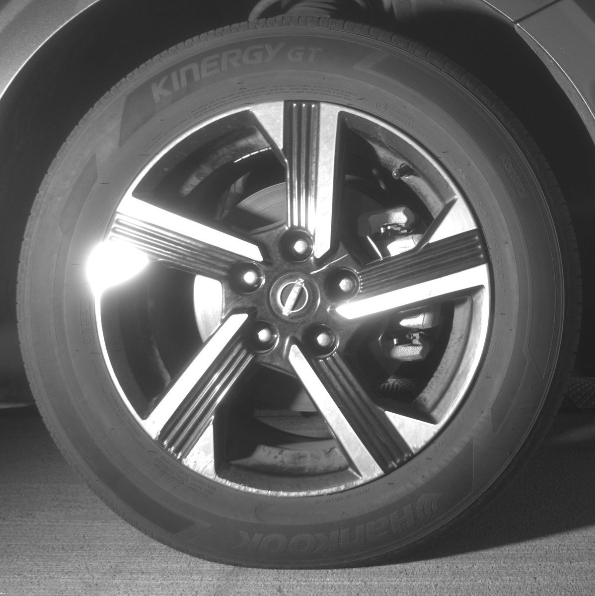Used 2025 Nissan Sentra SV FWD image 13