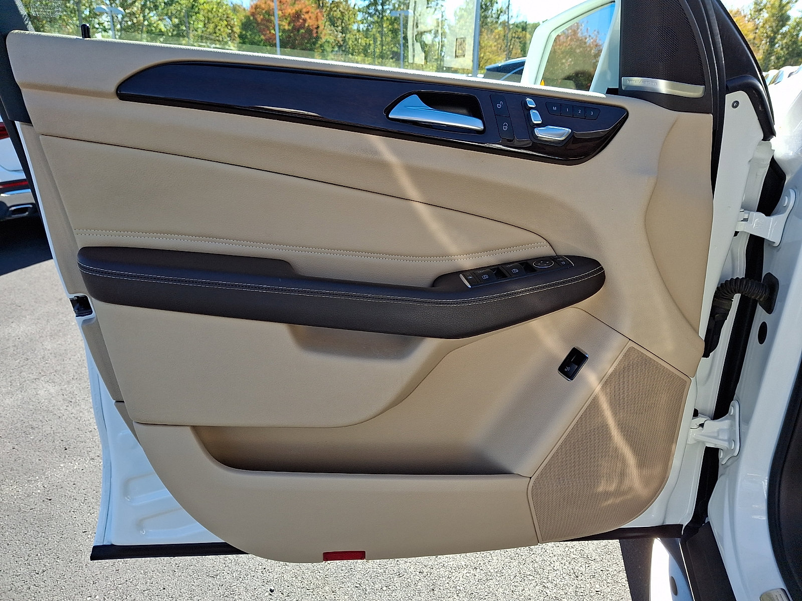 Used 2018 Mercedes-Benz GLE 350 4MATIC image 13