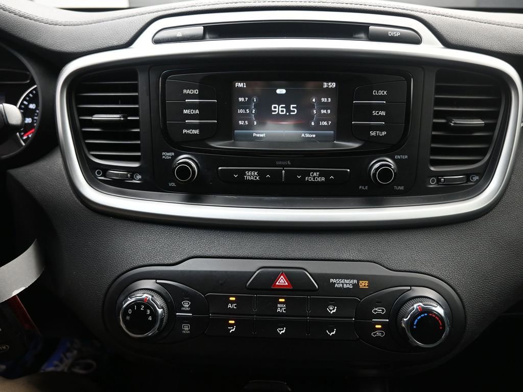 Used 2016 Kia Sorento LX FWD image 11