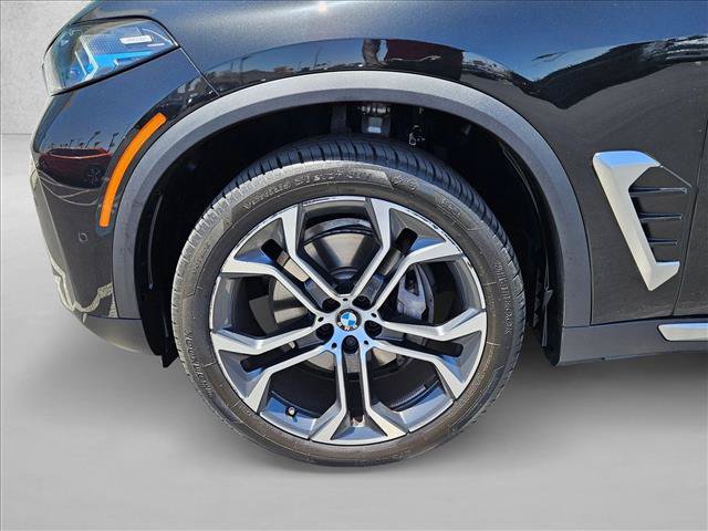 Used 2026 BMW X5 xDrive40i AWD/4WD image 23