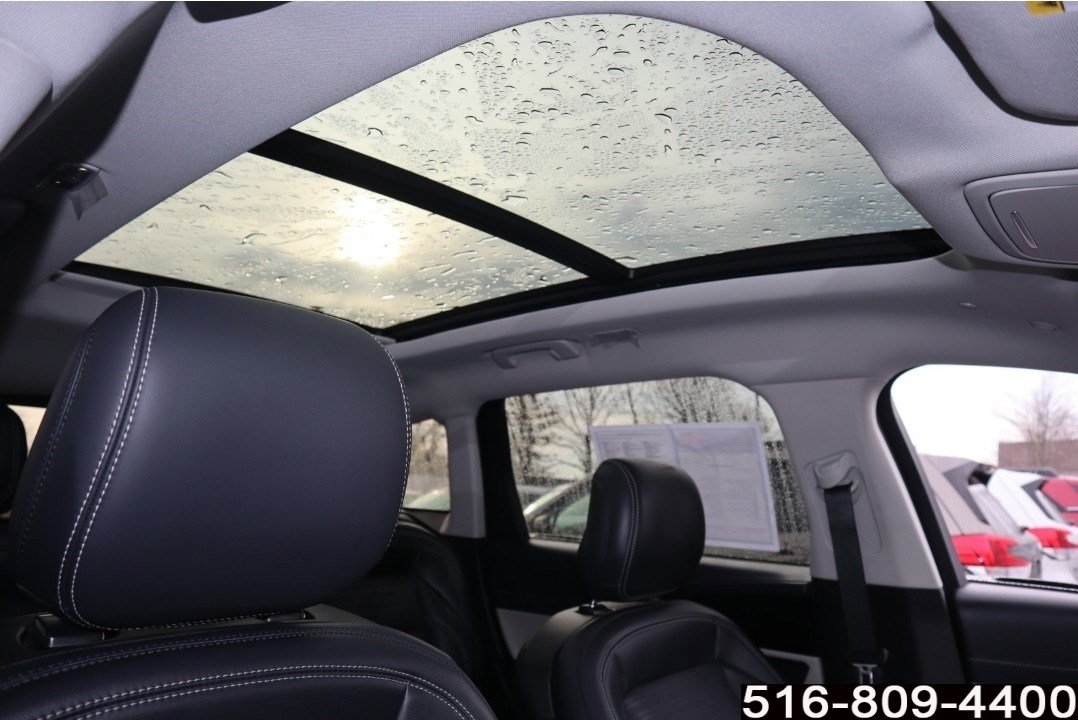 Used 2025 Lincoln Nautilus Reserve image 27