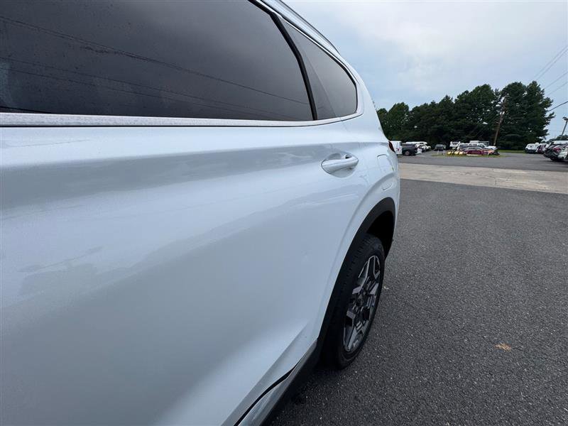 Used 2023 Hyundai Santa Fe Limited image 14