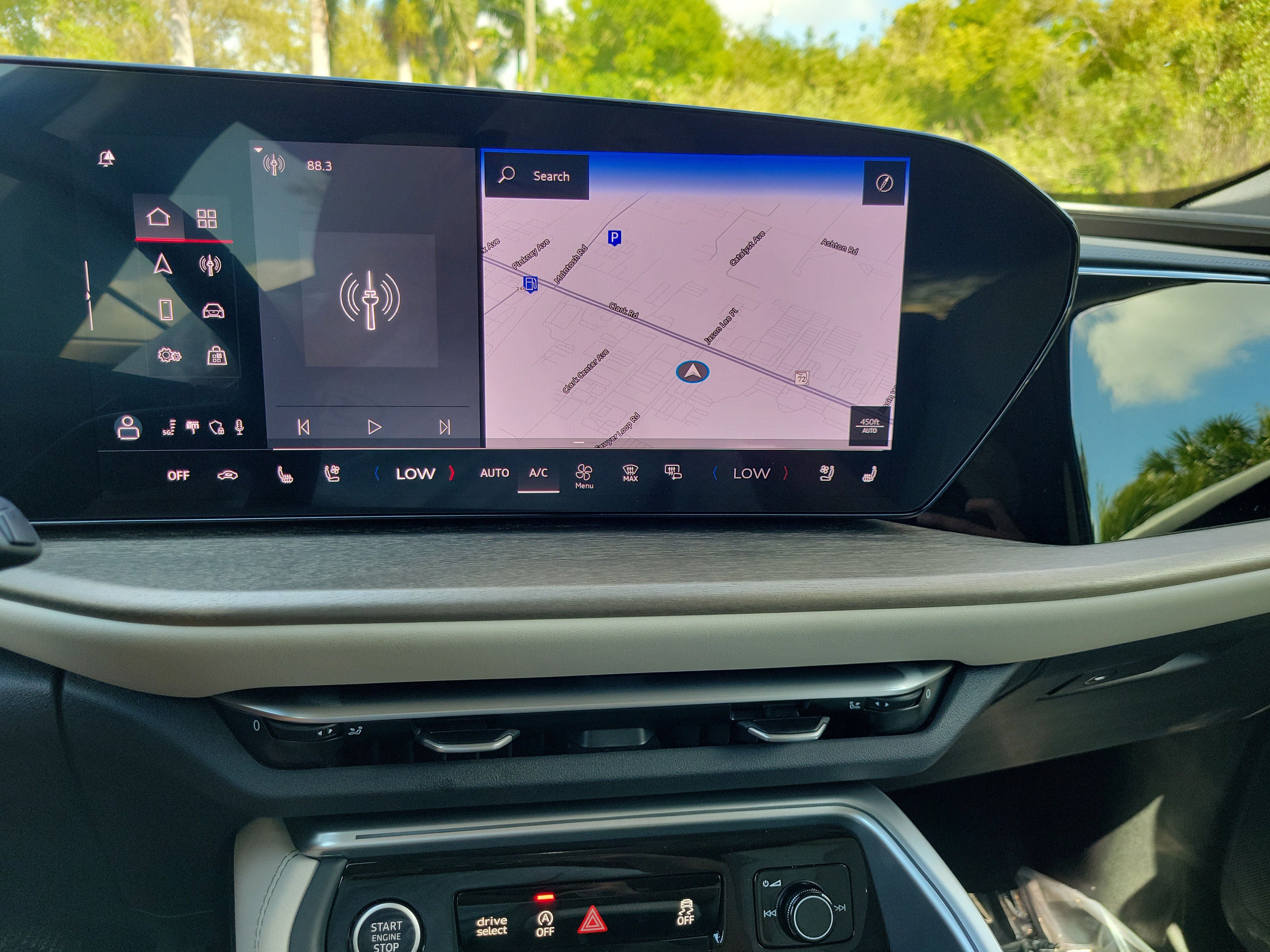 Used 2025 Audi Q5 Premium Plus w/ Premium Plus image 24