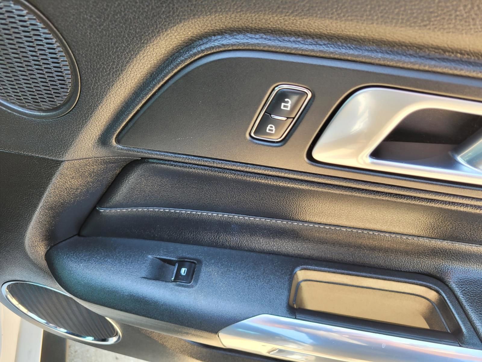 Used 2023 Ford Mustang Premium RWD image 8