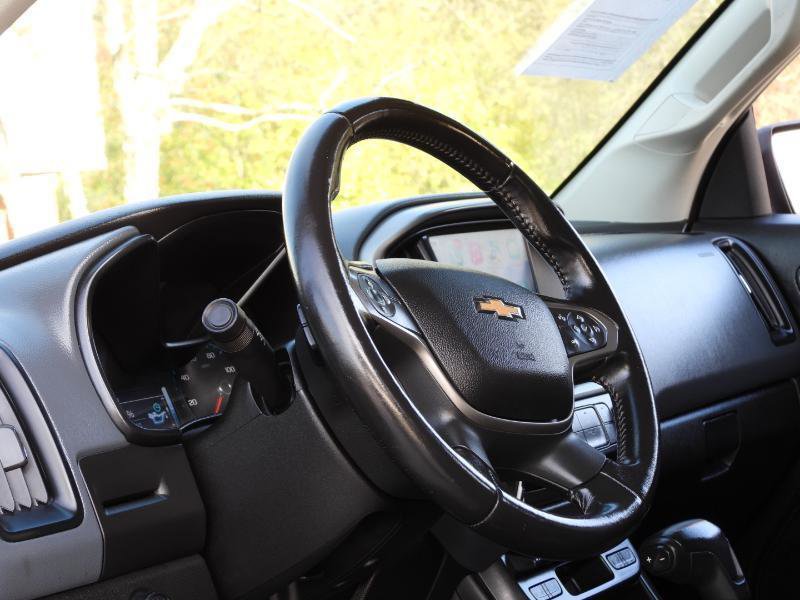 Used 2018 Chevrolet Colorado Z71 image 46