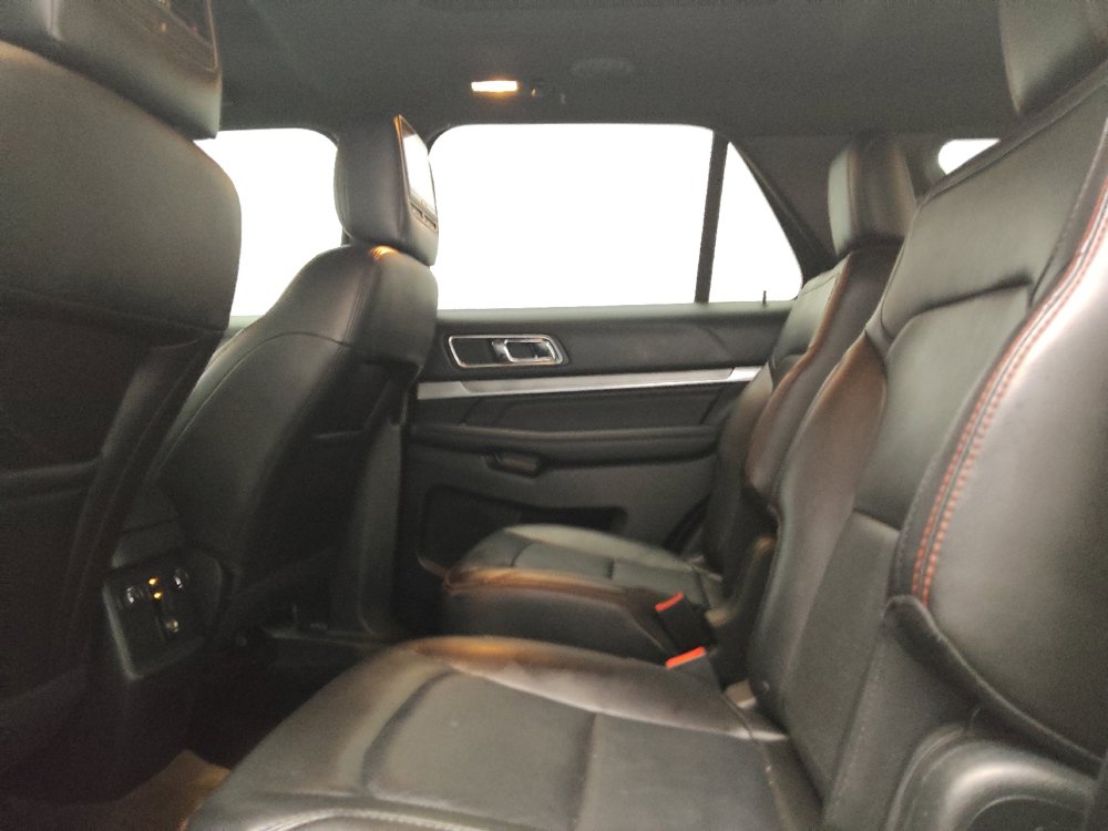 Used 2018 Ford Explorer Sport AWD/4WD image 18