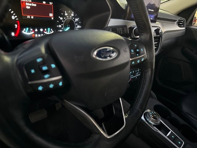 Used 2020 Ford Escape SEL image 34