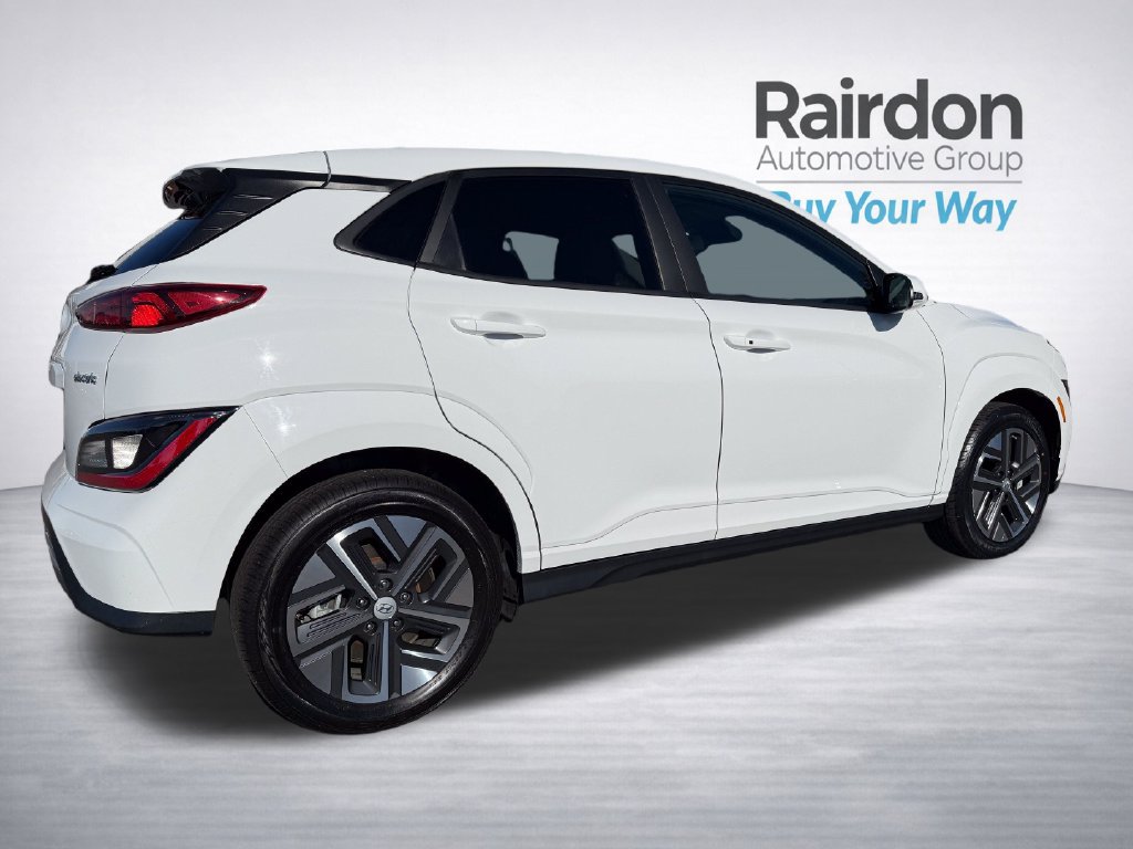 Used 2023 Hyundai Kona SE FWD image 7