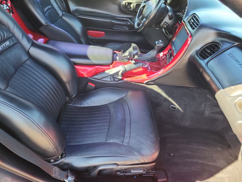 Used 2002 Chevrolet Corvette Convertible w/ Preferred Equipment Group2 image 12