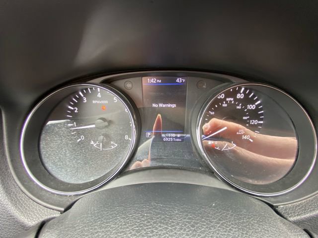 Used 2019 Nissan Rogue S image 21