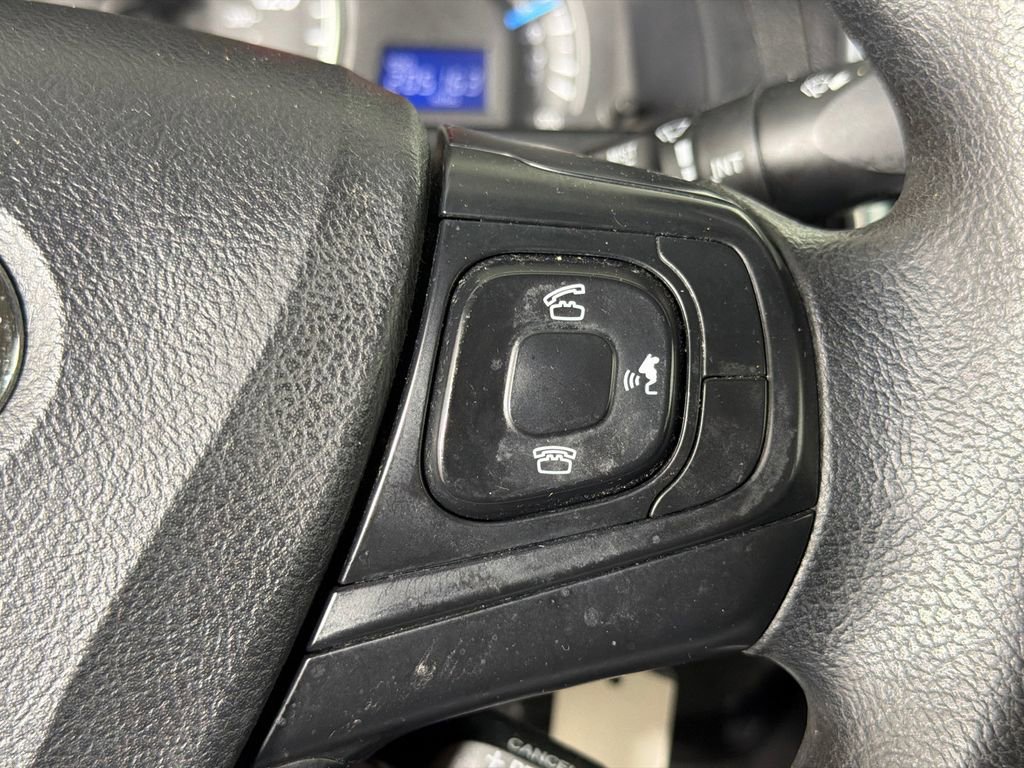Used 2015 Toyota Camry LE FWD image 25