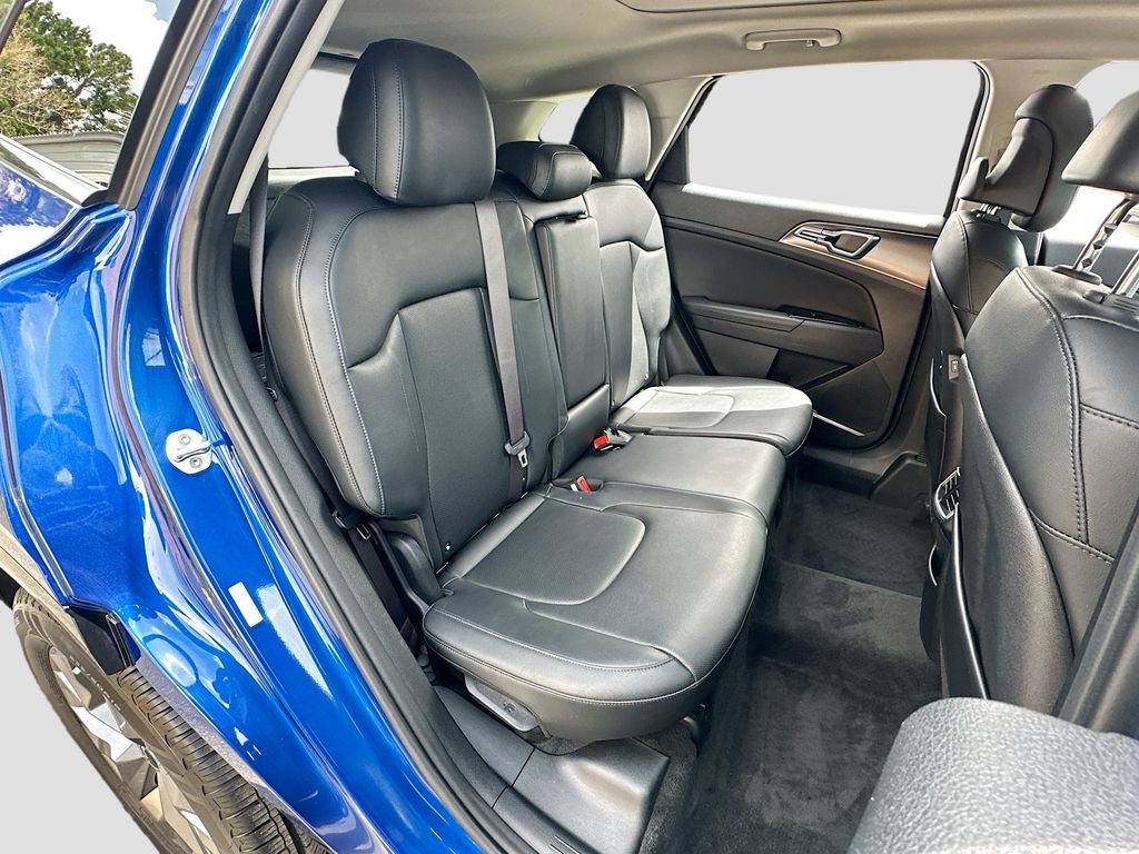 Certified 2023 Kia Sportage SX image 28