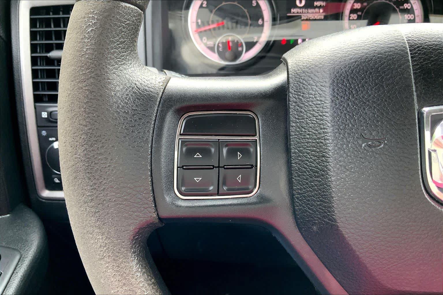Used 2018 RAM 1500 ST w/ SXT Appearance Group AWD/4WD image 24