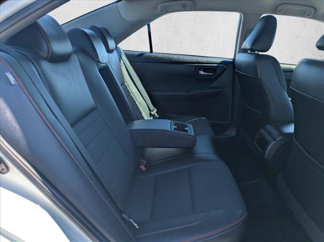 Used 2016 Toyota Camry SE w/ Protection Package (Q2) FWD image 18