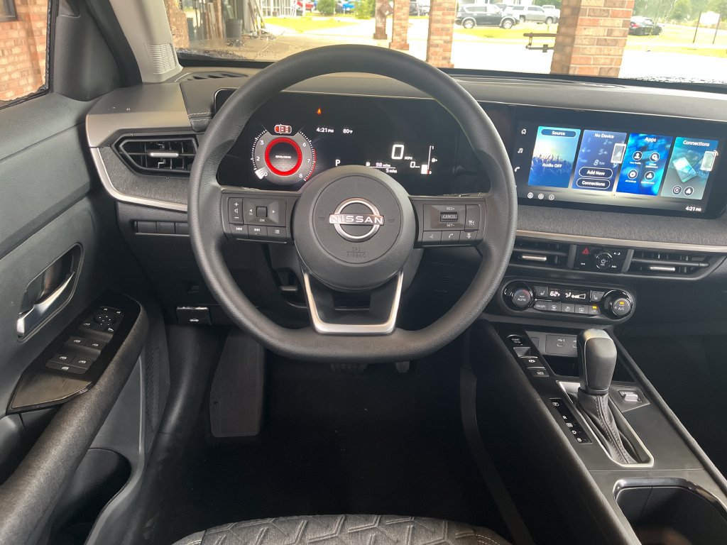 New 2027 Nissan Kicks SV AWD/4WD image 13