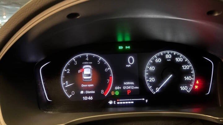 Used 2025 Honda Civic Sport image 10