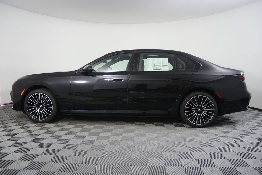 New 2026 BMW i7 xDrive60 w/ M Sport Package RWD image 6