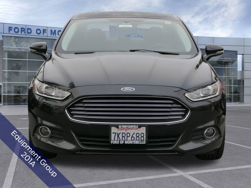 Used 2015 Ford Fusion SE w/ Equipment Group 201A image 9