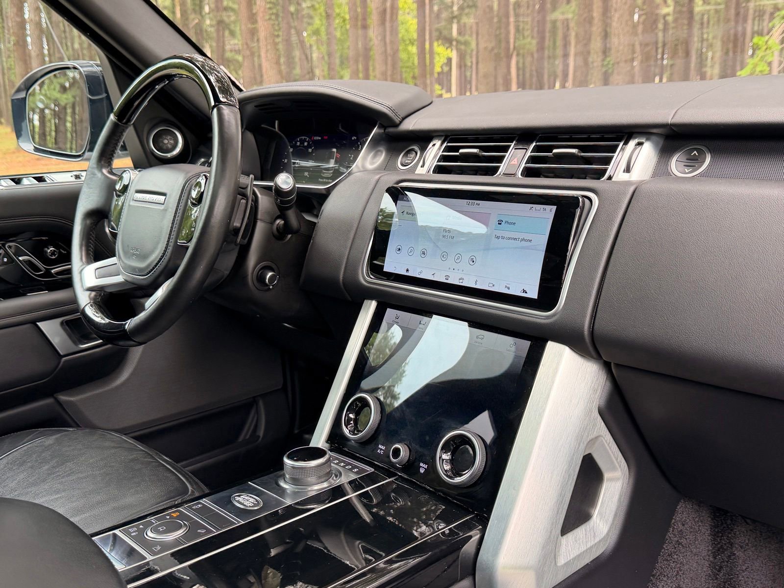Used 2021 Land Rover Range Rover AWD/4WD image 21