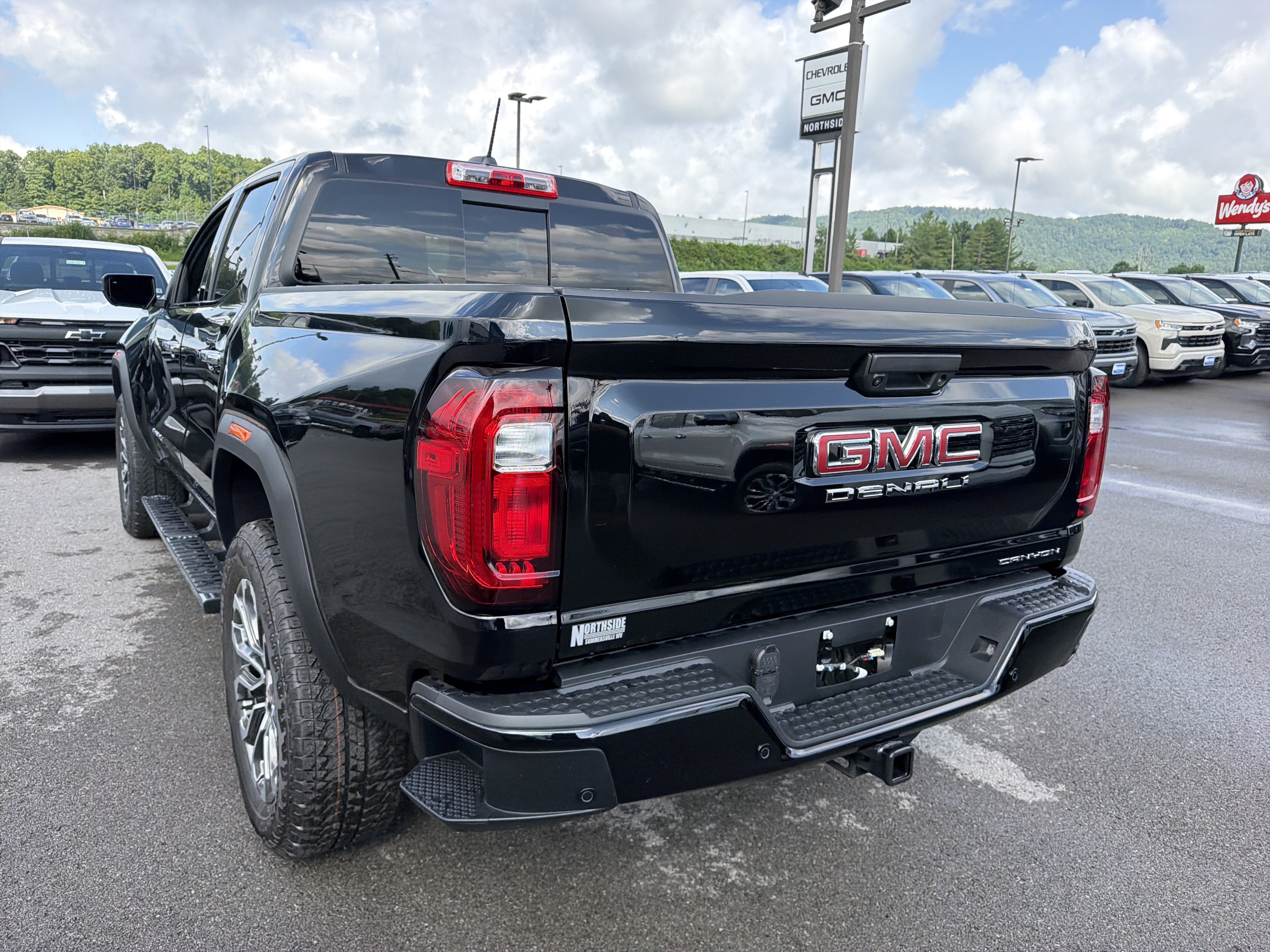 New 2026 GMC Canyon Denali AWD/4WD image 8