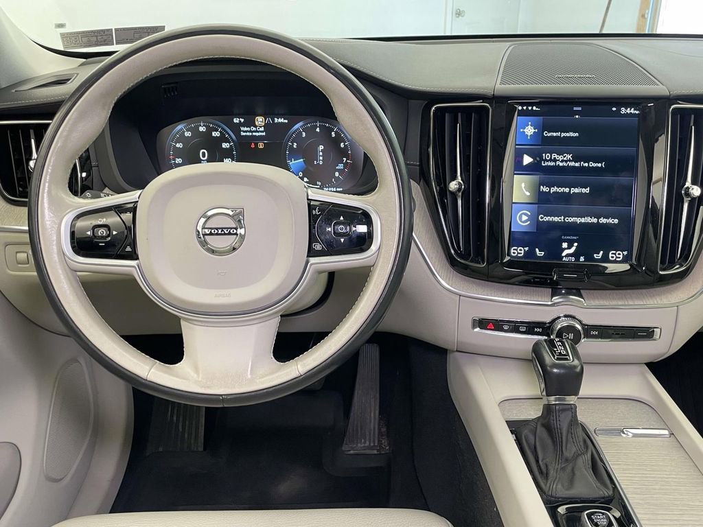 Used 2019 Volvo XC60 T5 Inscription w/ Protection Package AWD/4WD image 22