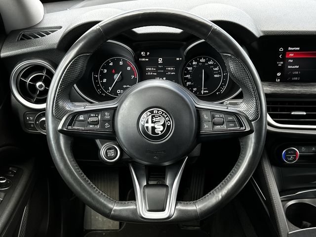 Used 2021 Alfa Romeo Stelvio Sprint w/ Nero Edizione RWD image 13