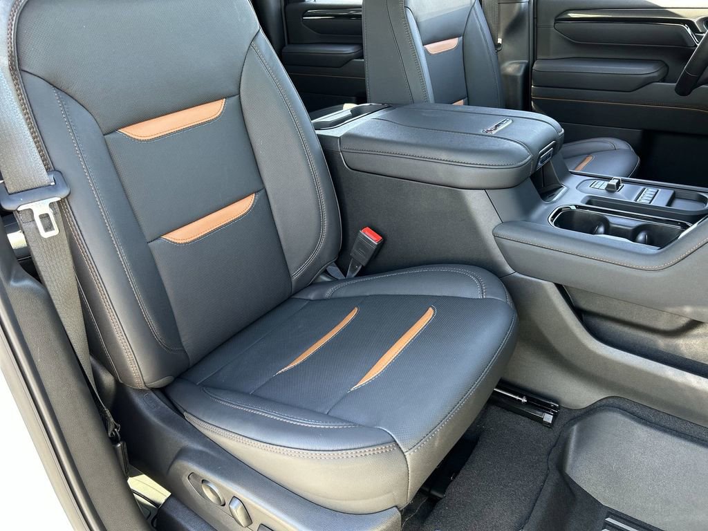 Used 2026 GMC Sierra 3500 AT4 AWD/4WD image 27