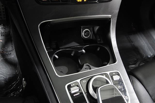 Used 2019 Mercedes-Benz GLC 300 4MATIC Coupe image 15
