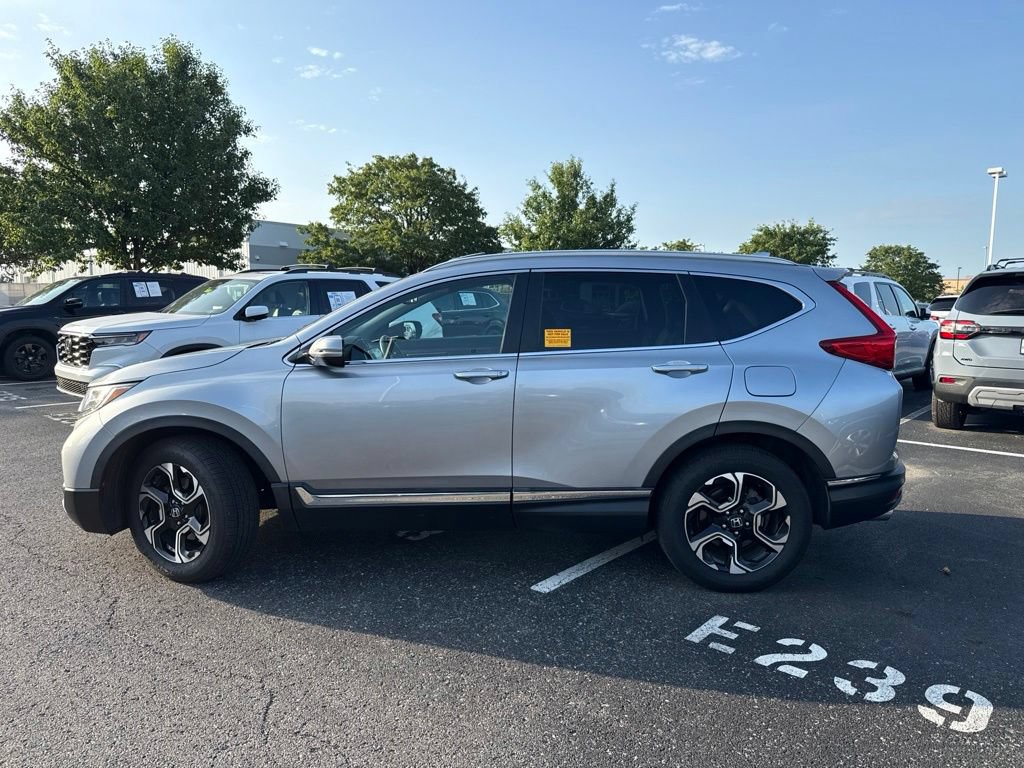 Used 2018 Honda CR-V Touring image 8