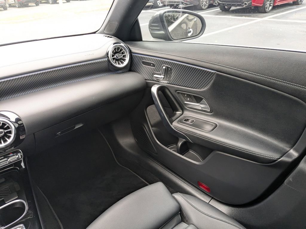 Used 2024 Mercedes-Benz CLA 250 4MATIC image 15
