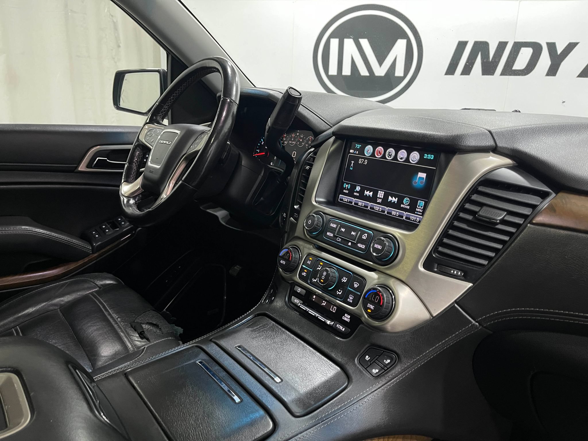 Used 2019 GMC Yukon XL Denali w/ Denali Ultimate Package AWD/4WD image 21