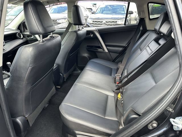 Used 2018 Toyota RAV4 Limited w/ Advanced Technology Package AWD/4WD image 18