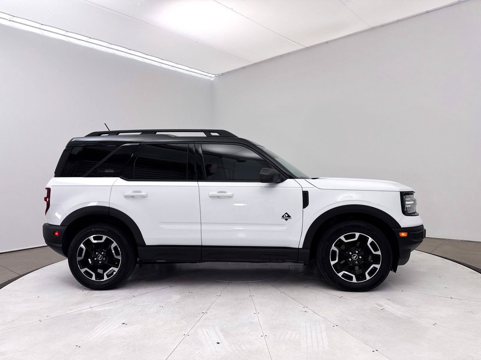 Used 2022 Ford Bronco Sport Outer Banks AWD/4WD image 39