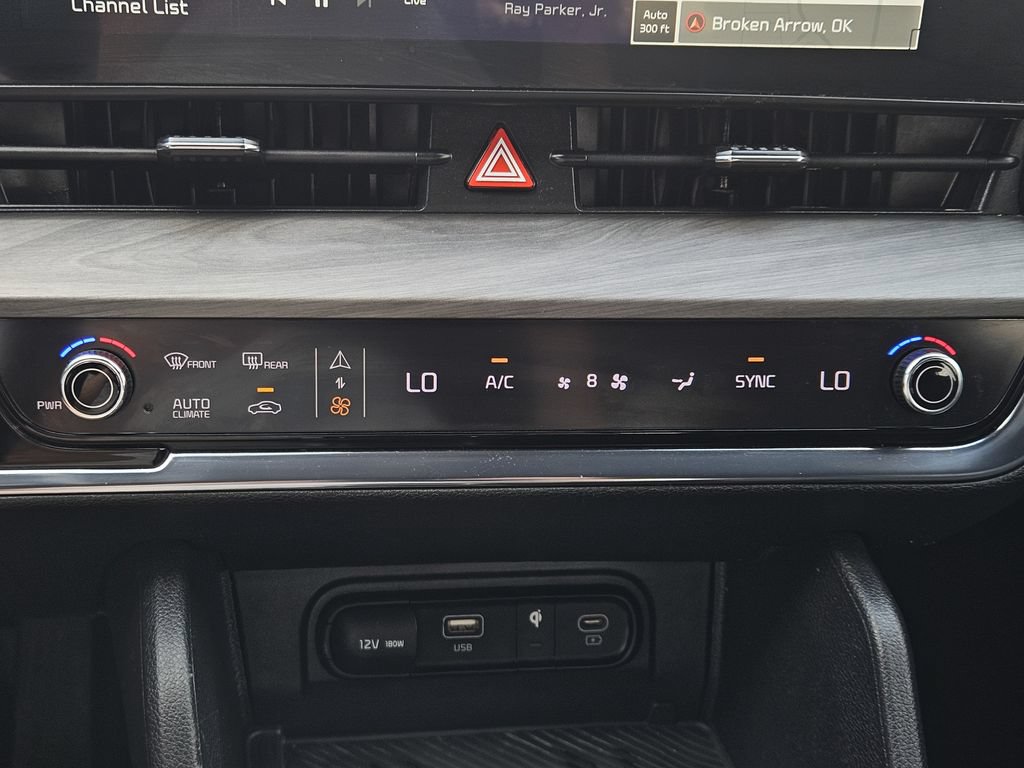 Used 2023 Kia Sportage X-Line w/ X-Line Premium Package AWD/4WD image 24