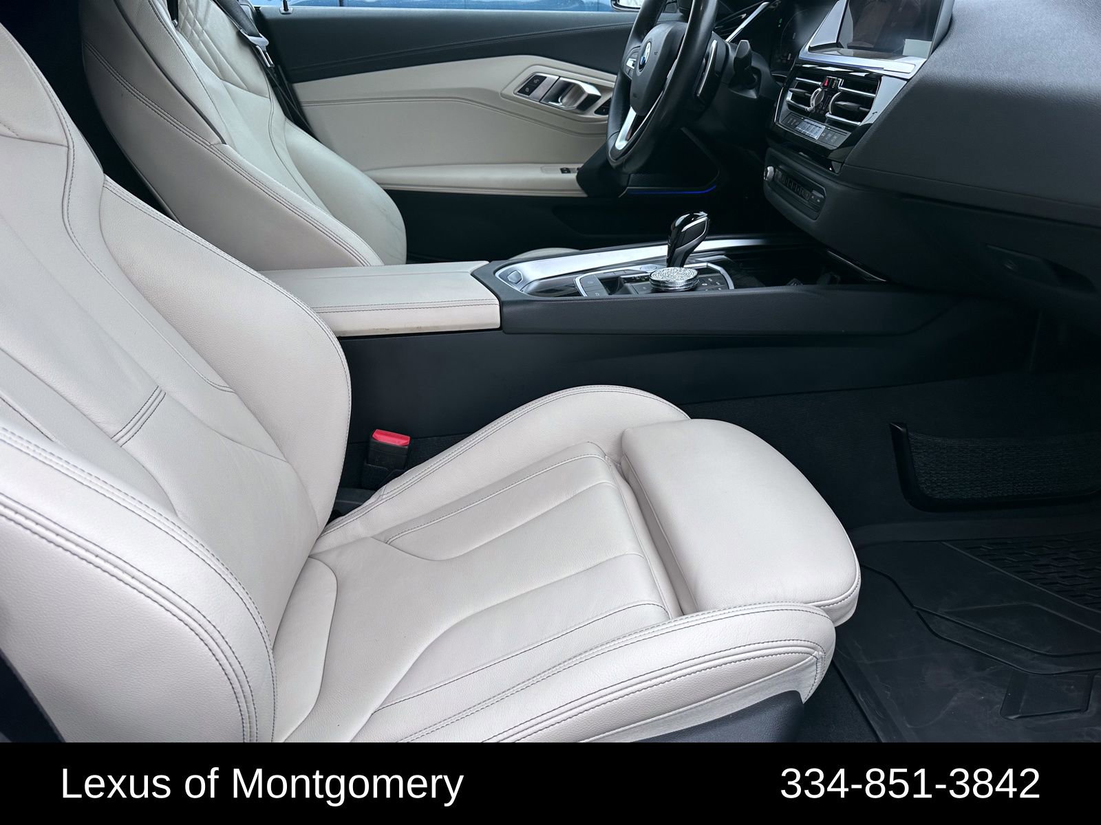 Used 2020 BMW Z4 sDrive30i w/ Convenience Package image 40