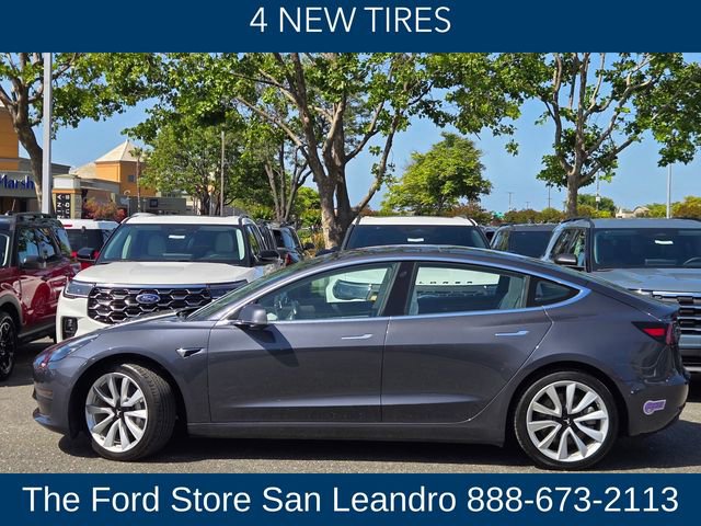 Used 2018 Tesla Model 3 Mid Range RWD image 5