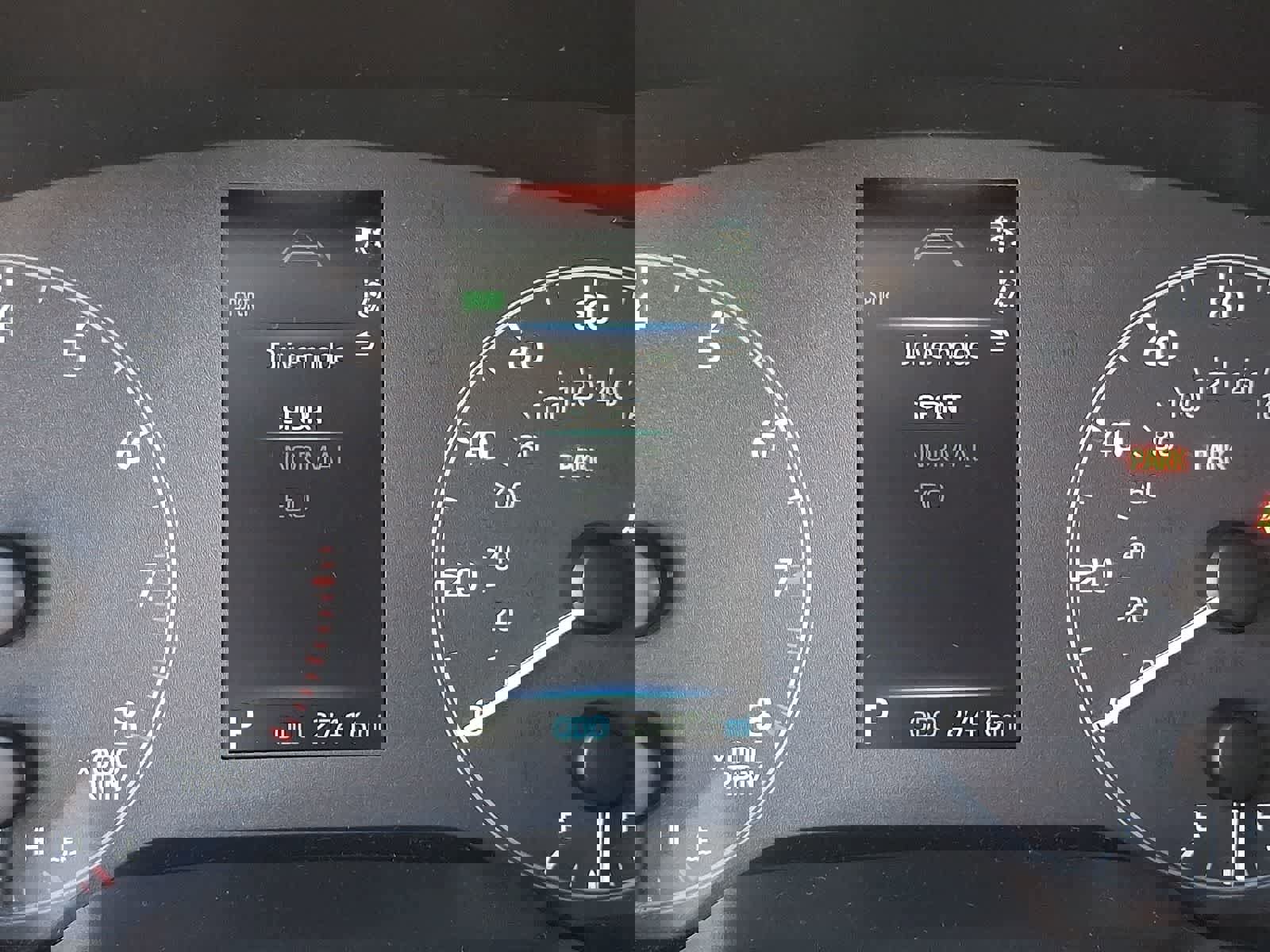 Certified 2024 Toyota Corolla SE FWD image 28