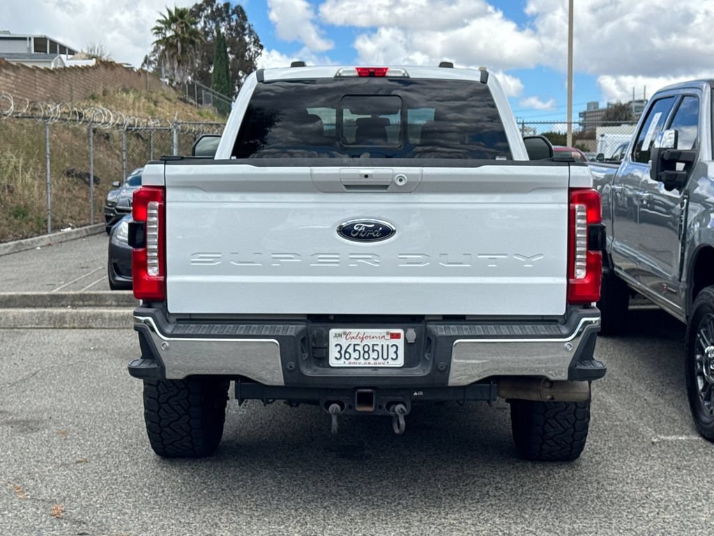 Used 2023 Ford F350 Lariat w/ Lariat Ultimate Package AWD/4WD image 6
