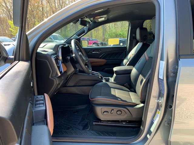 Used 2023 GMC Canyon AT4 AWD/4WD image 28