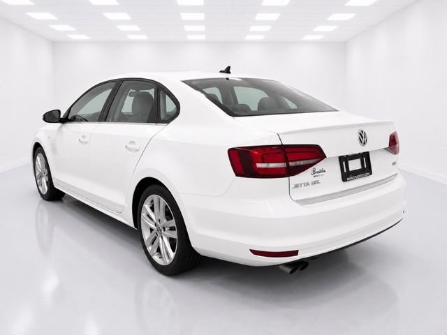 Used 2017 Volkswagen Jetta SEL FWD image 6