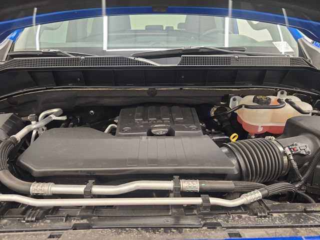 Used 2025 Chevrolet Silverado 1500 Custom AWD/4WD image 34
