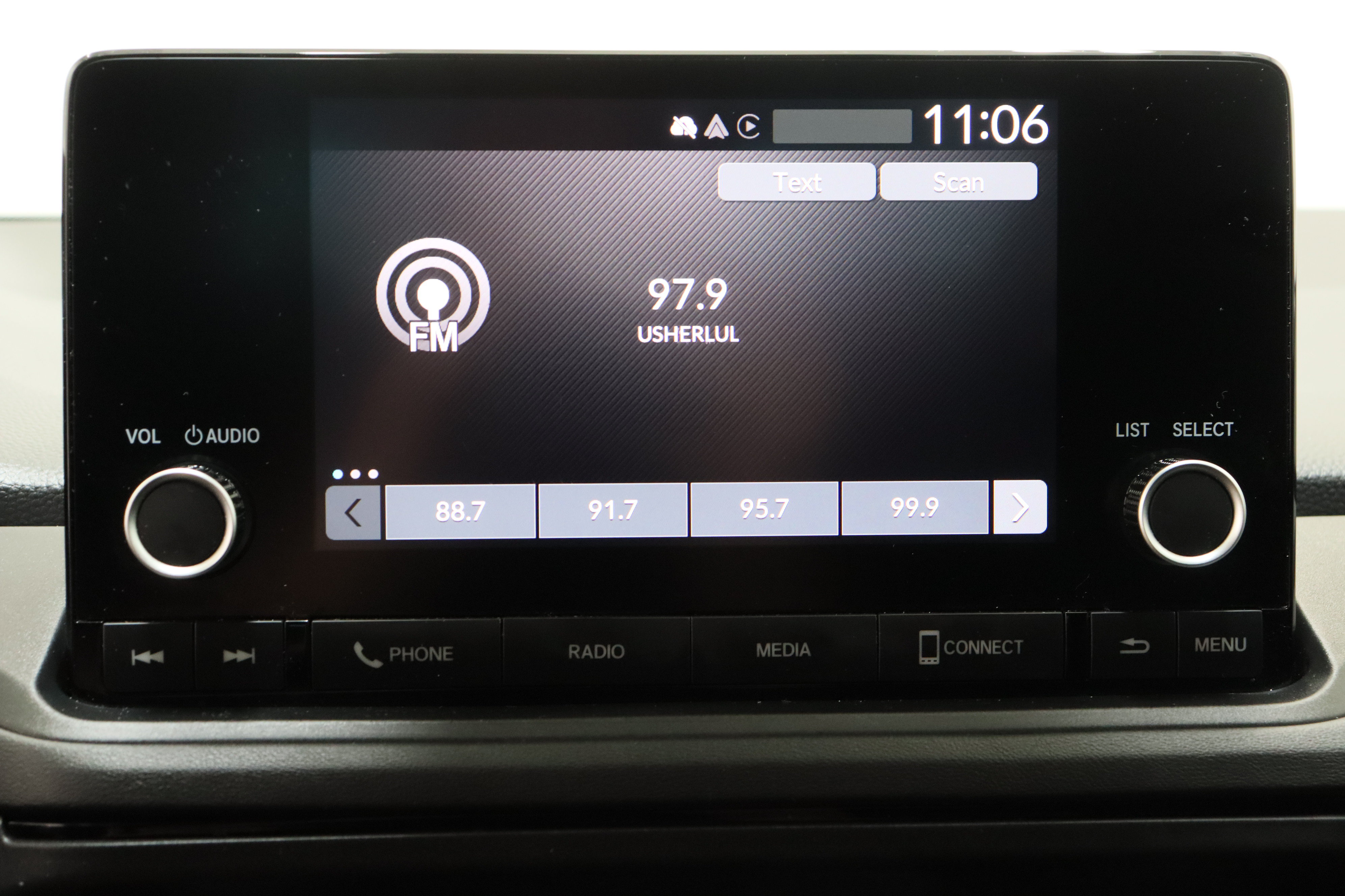Used 2024 Honda Accord EX image 19