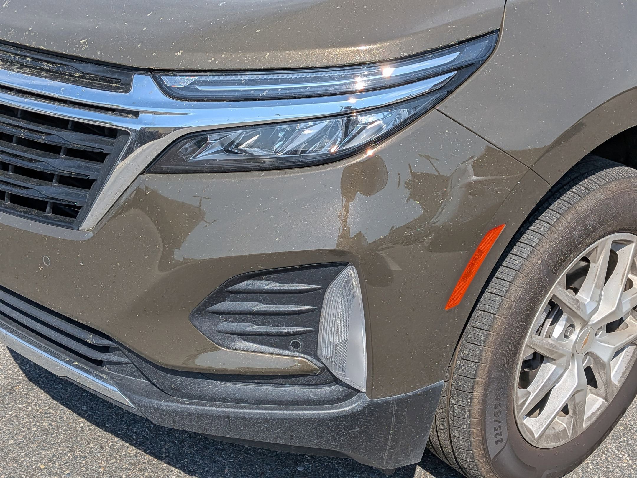 Used 2024 Chevrolet Equinox LT AWD/4WD image 9
