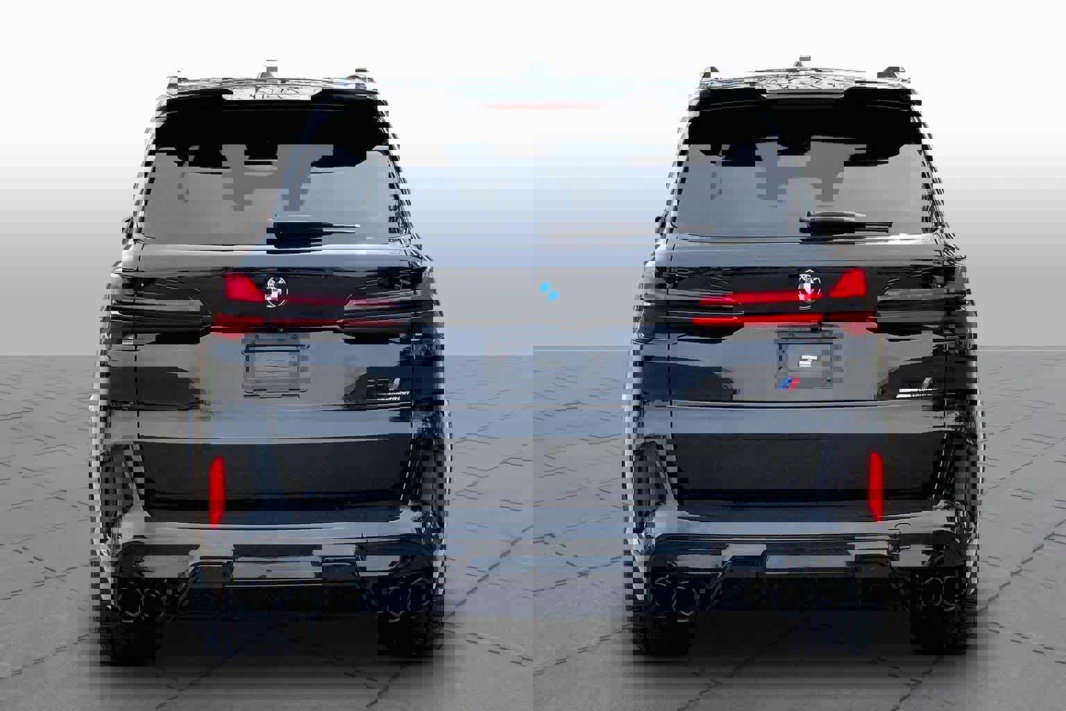 Used 2024 BMW X5 M Competition w/ Executive Package AWD/4WD image 5