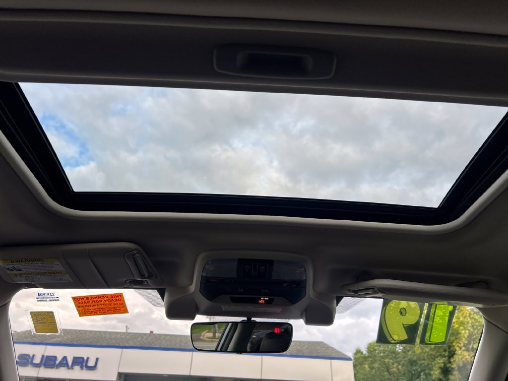 Used 2019 Subaru Crosstrek 2.0i Limited w/ Moonroof Package w/Navigation AWD/4WD image 29