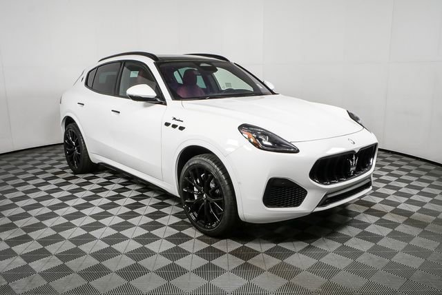 New 2026 Maserati Grecale Folgore AWD/4WD image 26