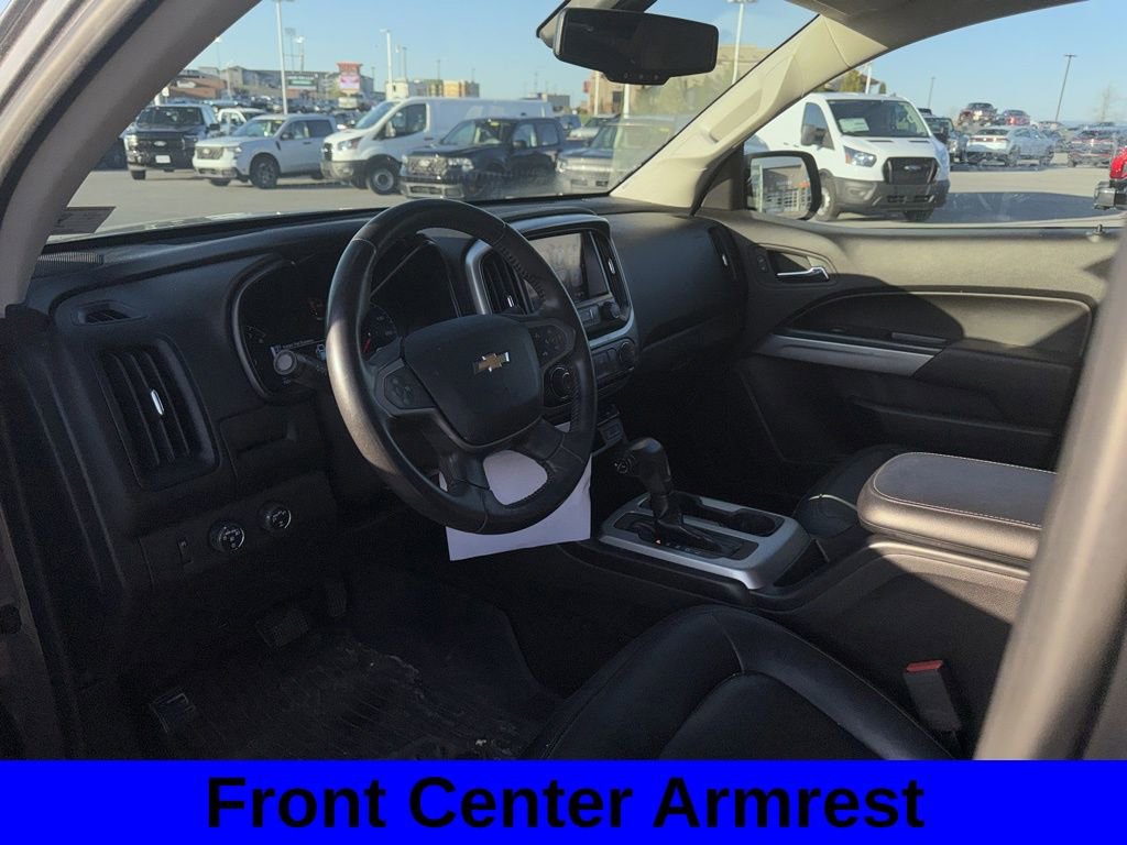 Used 2017 Chevrolet Colorado LT w/ Luxury Package, Chrome AWD/4WD image 16